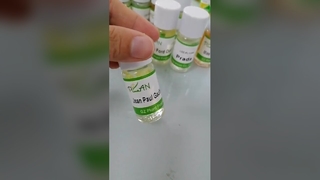 Olejek zapachowy o zapachu kwaśnej truskawki i ananasa do szamponu mydlanego